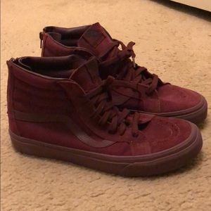 ‼️Burgundy high top Vans❤️😻🎒‼️